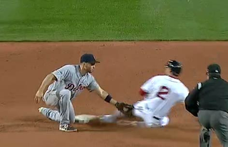 Illustration for article titled Would A World-Class Sprinter Be The Best Baserunner In MLB?